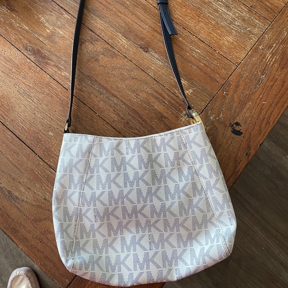Authentic Michael Kors crossbody.  Great shape. - Picture 2 of 3